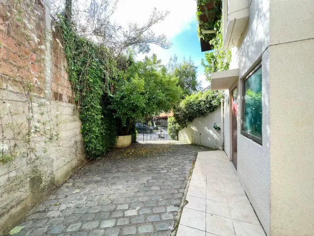place photo 24