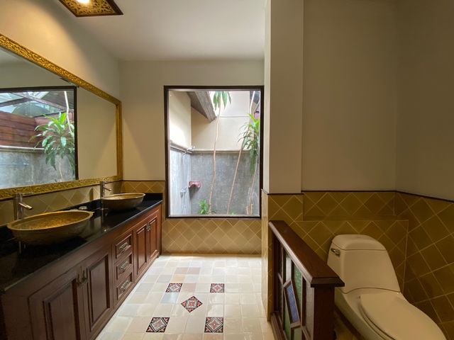 place photo 60