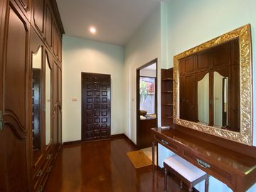 place photo 65