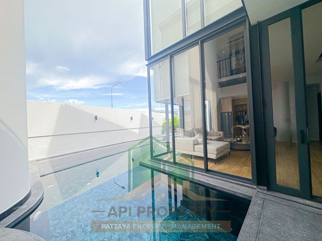 place photo 81