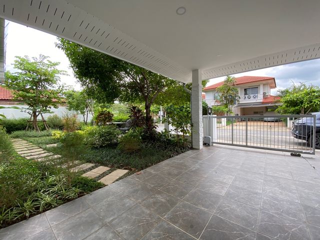 place photo 45