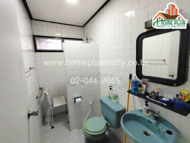place photo 51