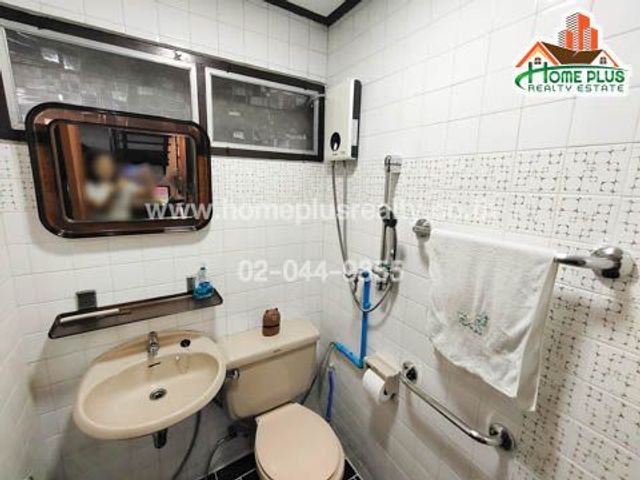 place photo 52