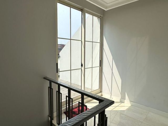 place photo 57