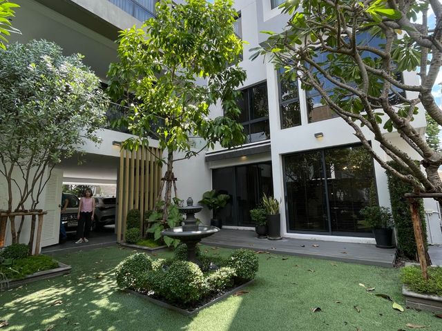 place photo 73