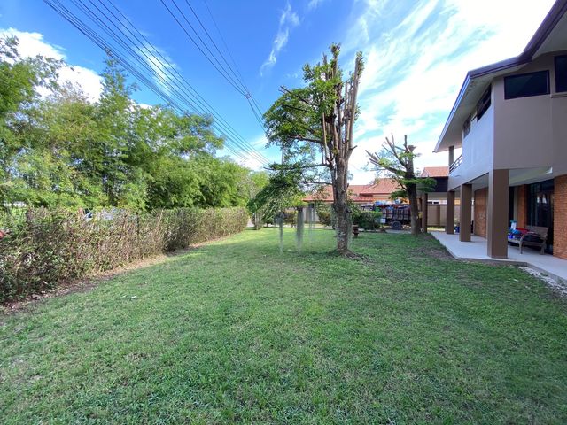place photo 60
