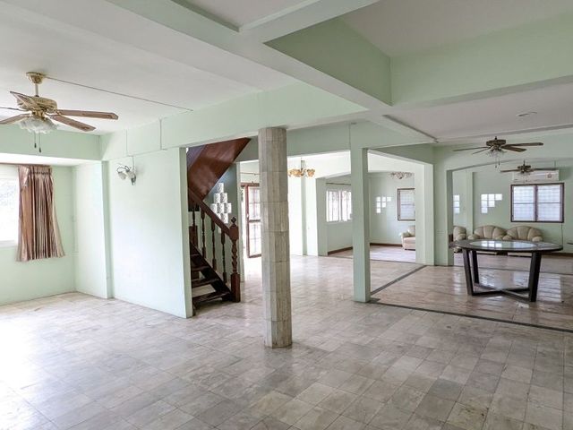 place photo 39