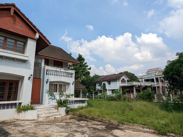 place photo 45