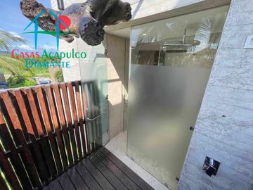 place photo 64