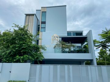 place photo 45