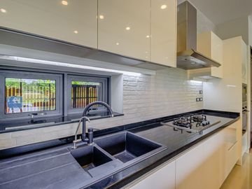 place photo 61