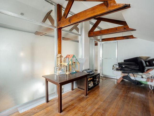 place photo 49