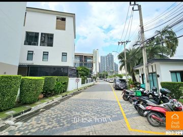 place photo 50