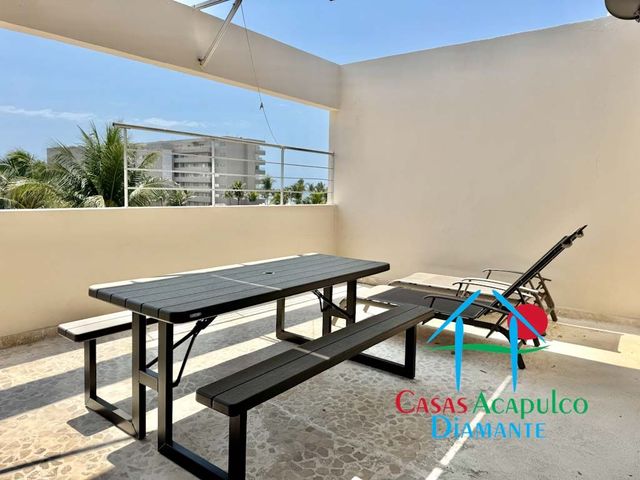 place photo 79