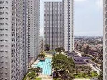 Metro Manila, Calabarzon - Parking, Garden