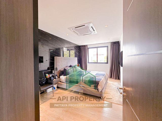 place photo 65