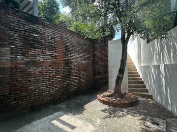 place photo 68