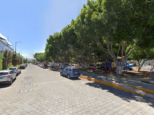 place photo 11