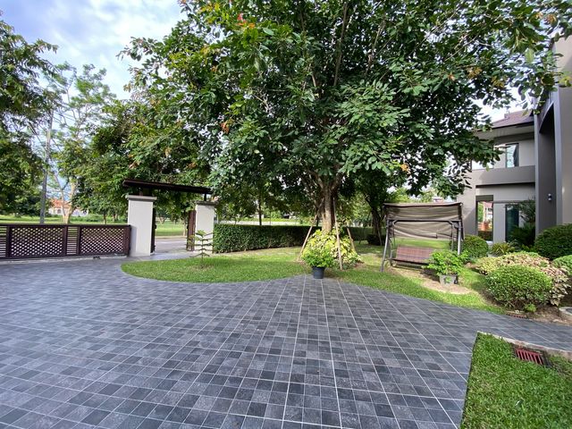 place photo 49