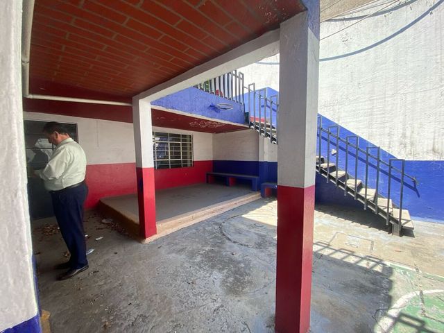 place photo 18