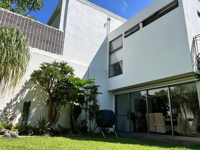 place photo 65
