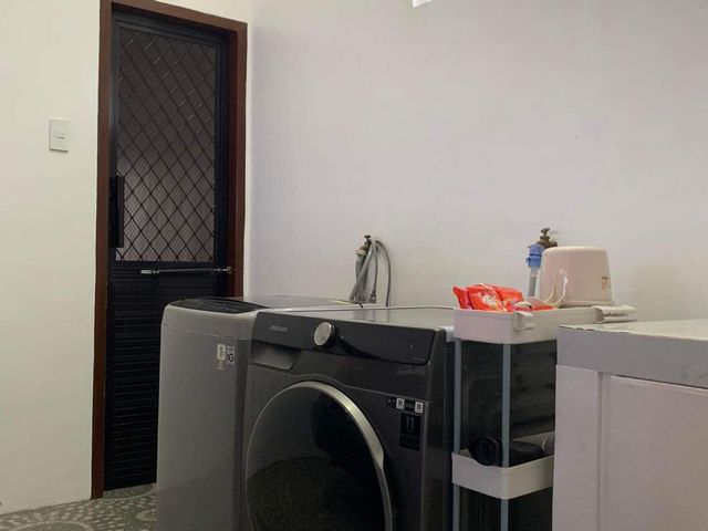 place photo 52