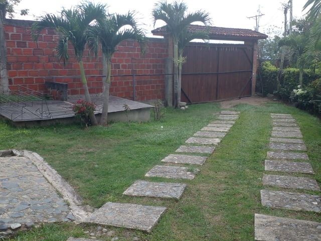 place photo 52