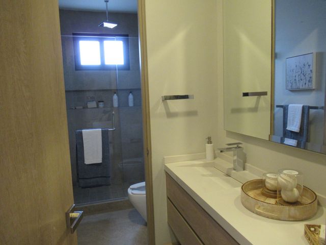 place photo 39