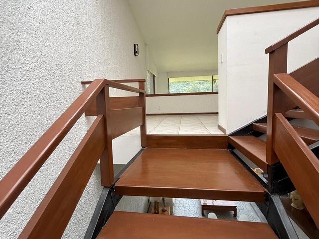 place photo 48