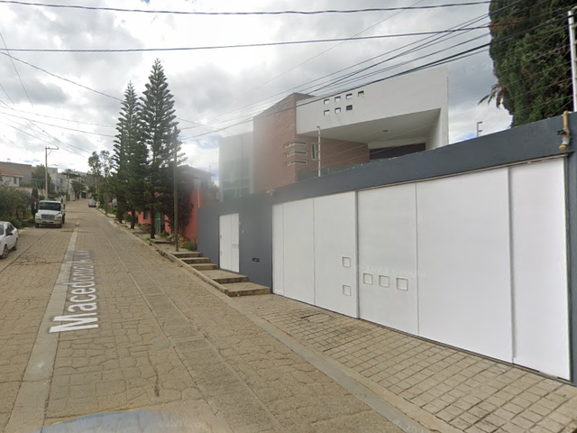place photo 11