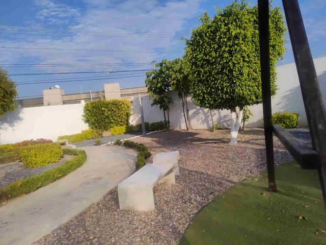 place photo 28