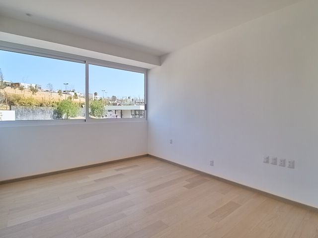 place photo 57