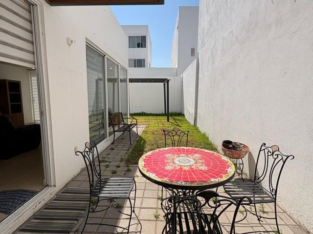 place photo 39