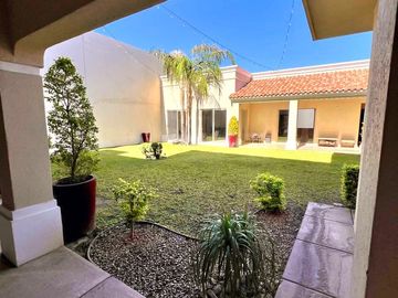 place photo 34