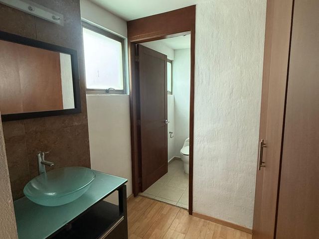 place photo 31