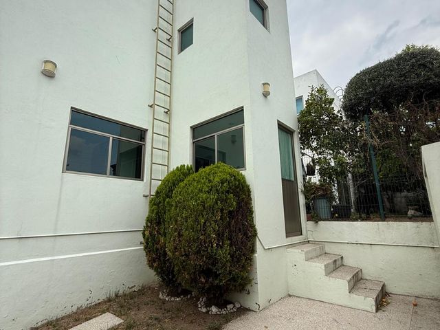 place photo 35