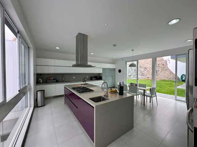 place photo 49