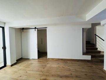 place photo 43