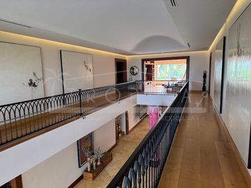 place photo 57
