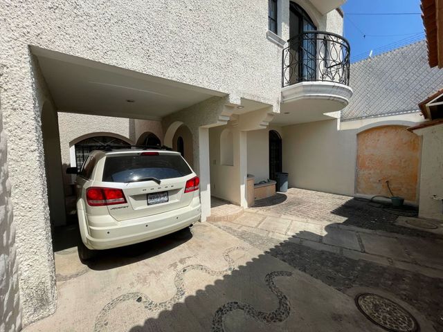 place photo 34