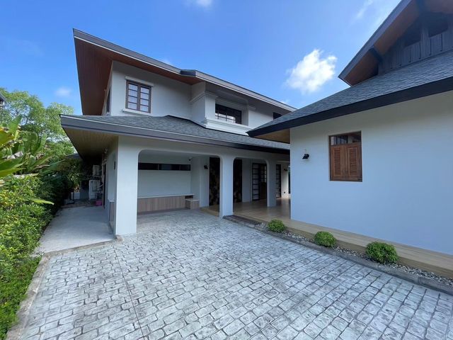 place photo 77