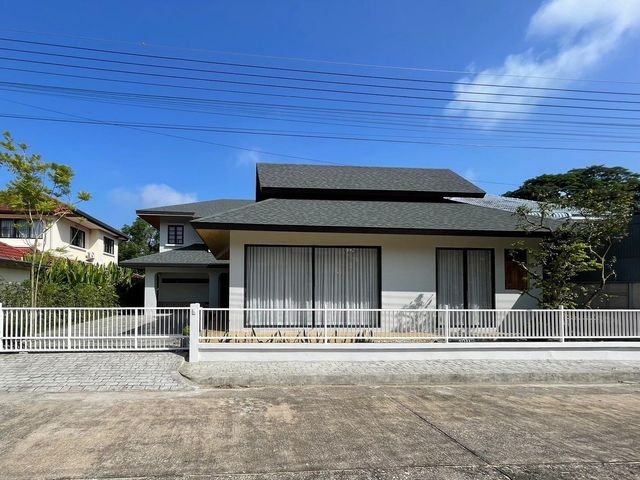 place photo 84