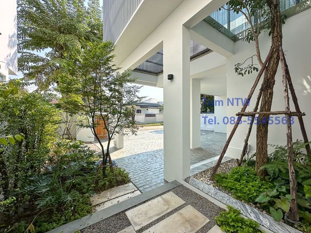 place photo 68