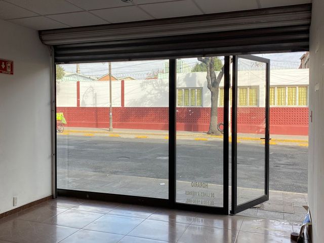place photo 18