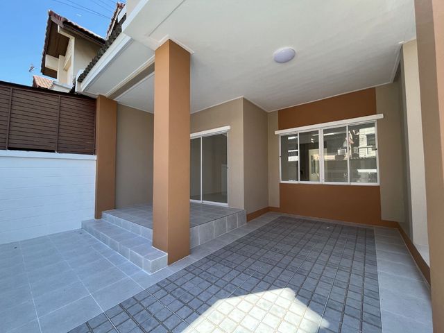 place photo 48