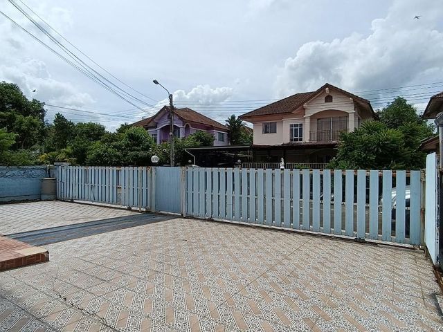 place photo 39