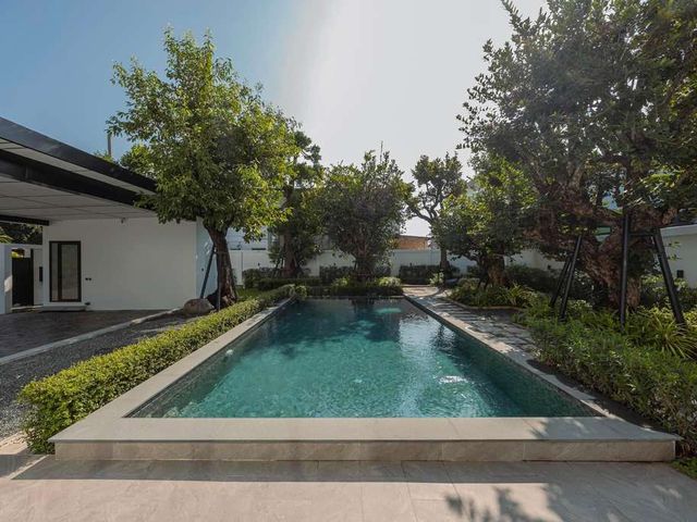 place photo 70
