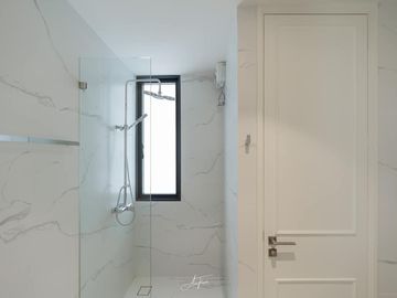 place photo 49