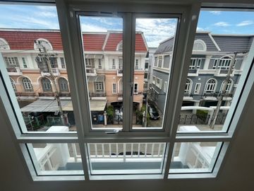 place photo 51