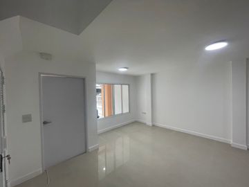 place photo 60